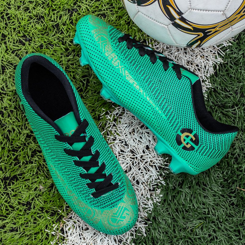 New Arrival Wholesale Outdoor men's Soccer Shoes High Quality Football Boots Low Cut Cleats Training Sport Sneakers Indoor