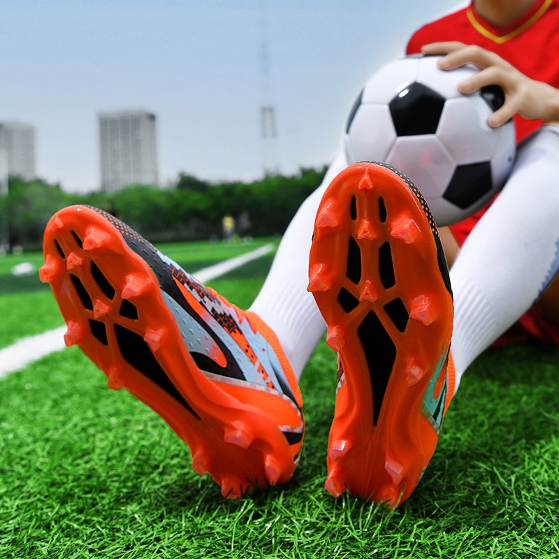 Made In China Superior Quality Wholesale Sports High Ankle Outdoor Soccer Shoes For Men