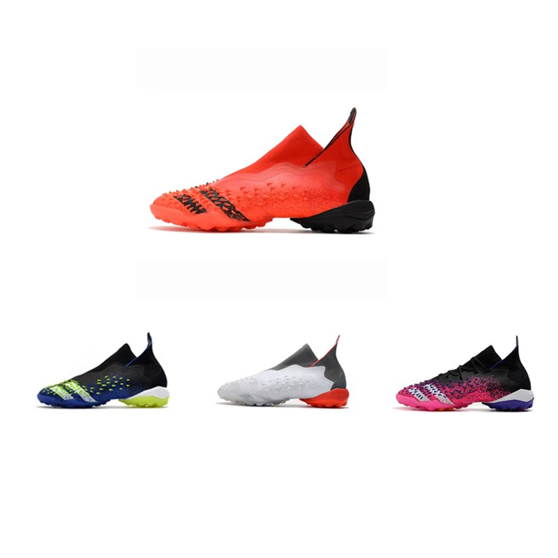 Wholesale Customized Men Football Shoes Popular Design Outdoor Soccer Shoes Sport Online Football Soccer Boots