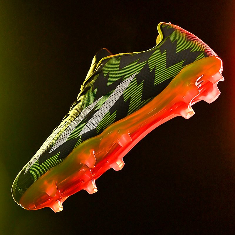 Four seasons non-slip training shoes new long spike football shoes outdoor wear-resistant football shoes