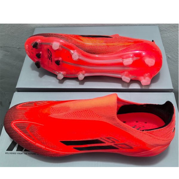 2024 Wholesale of popular men's sports kasut bola cheap men's football studs and high-quality soccer shoes