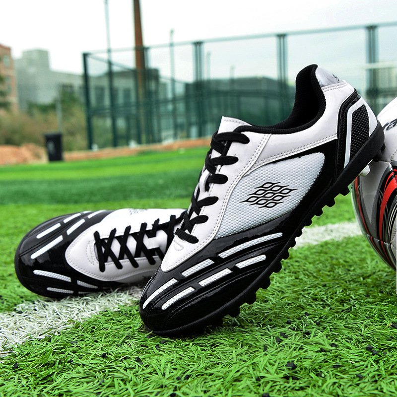 Customized High-Top Men's Football Boots Turf Fg Men's Anti-Skid Football Shoes Soccer Shoes