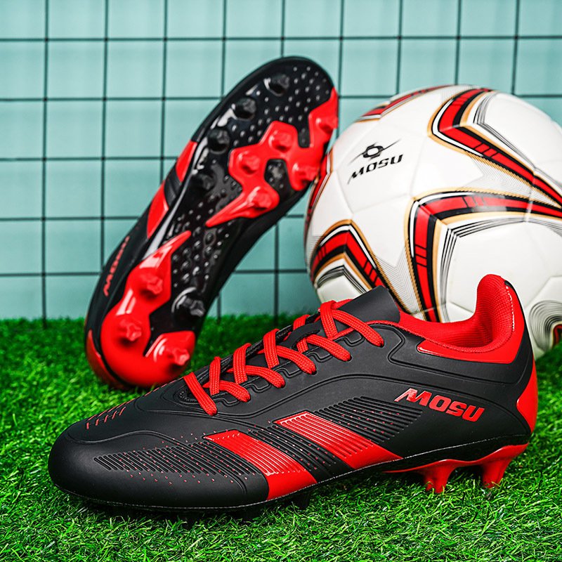 2024 New Men's Football Shoes Fashion Sports Football Shoes Lawn