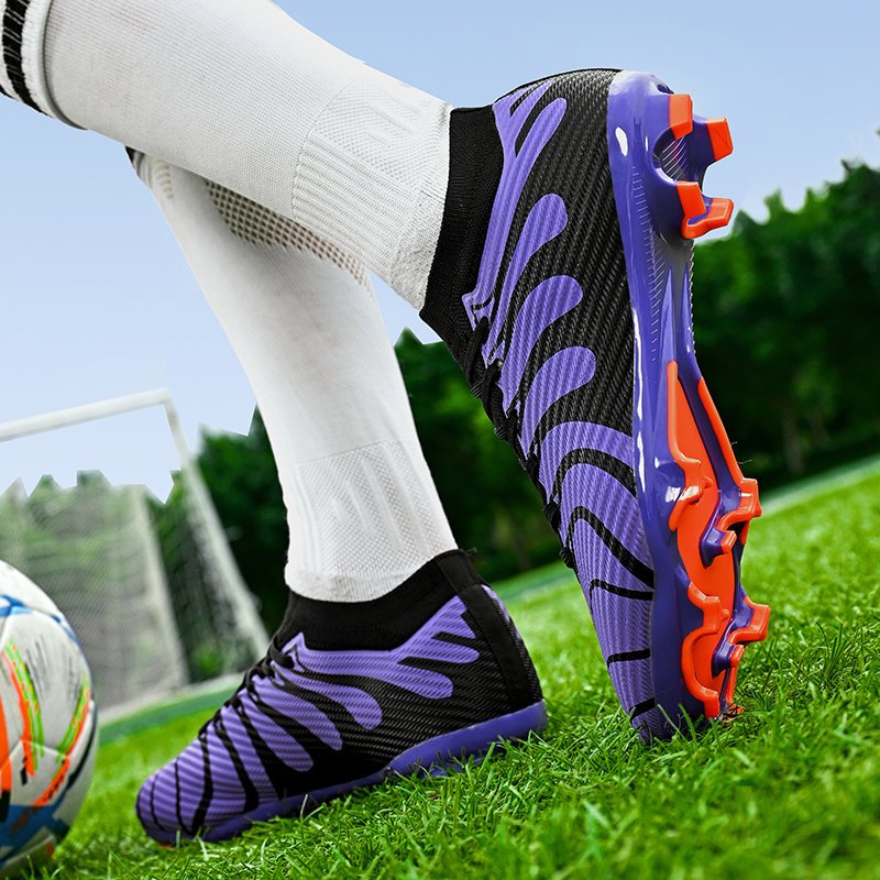 Low Cut Outdoor/Indoor Soccer Sport New Arrival Wholesale Hot Selling Fashion Futebol Match Running Man Women Football Shoes