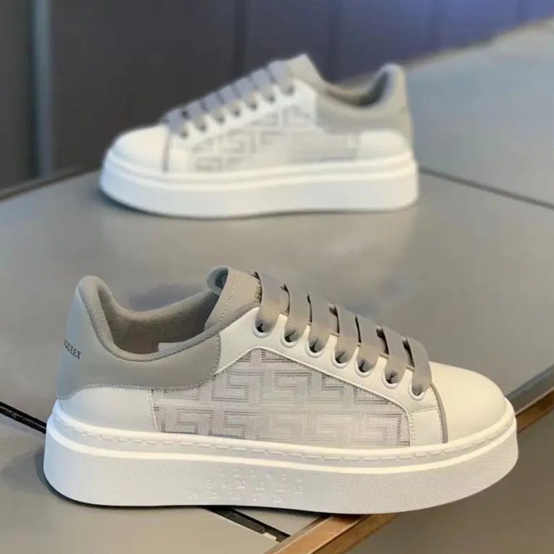 2024 autumn men's new fashion leisure sports shoes air cushion soft sole leisure skateboard shoes walking shoes