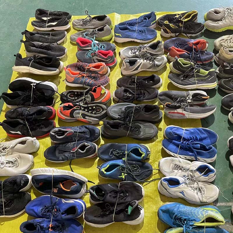 wholesale second hand used soccer football shoes boots bales