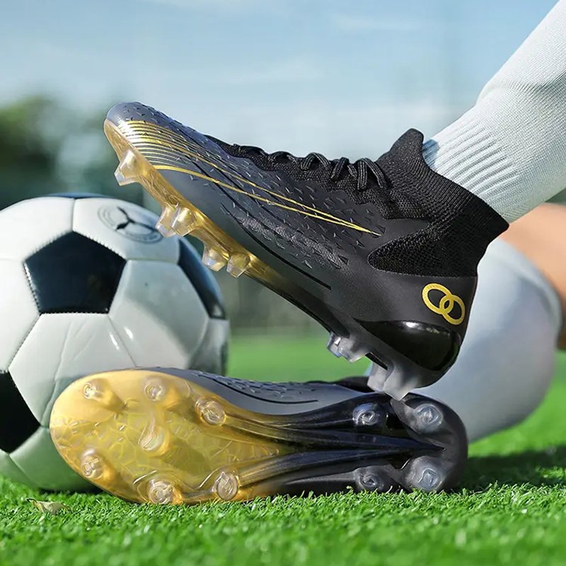 Factory customize Men Cleats Football Boots High Top Soccer boots Sneakers football shoes Turf Futsal outdoor Soccer shoes