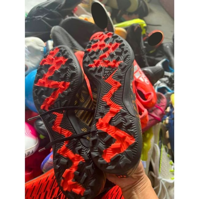 Bulk Sale Fairly Used Shoes /Used Football Soccer Cleats/ Ready to ship Original Football Shoes