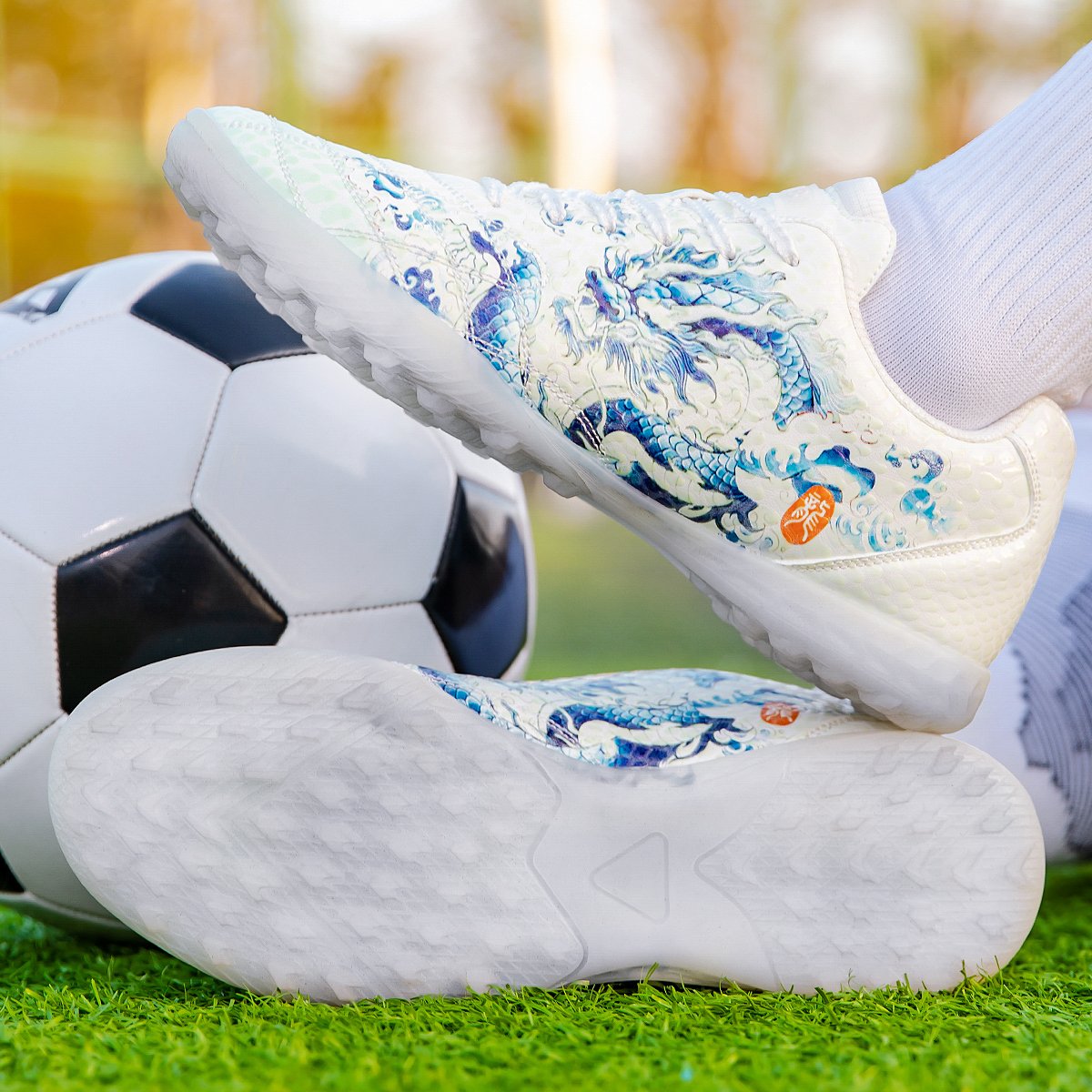 Professional High Top Cloud Running Sneakers Adults Winter/Summer Soccer Shoes Anti-Slip Wear-Resistant Feature Long Lasting