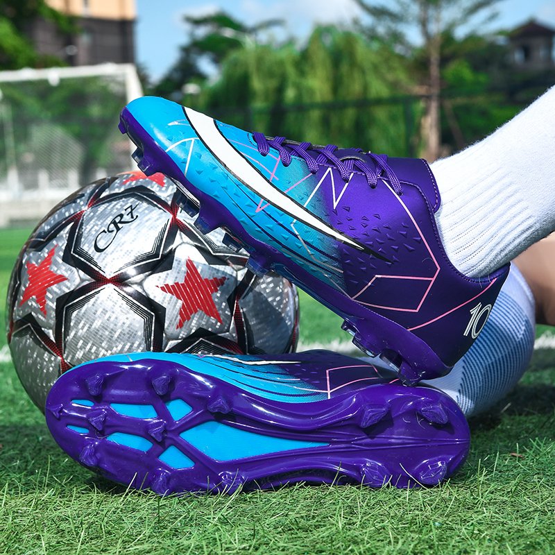 2024 Unisex Customized Soccer Shoes Cheap Price Football Boots with Cleats for Men for Summer Spring and Autumn Seasons