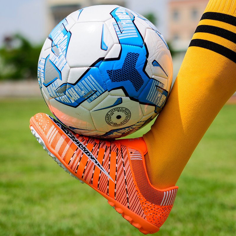 Hot Sale New Design Mens Athletic Shoes No Brand Soccer Shoes