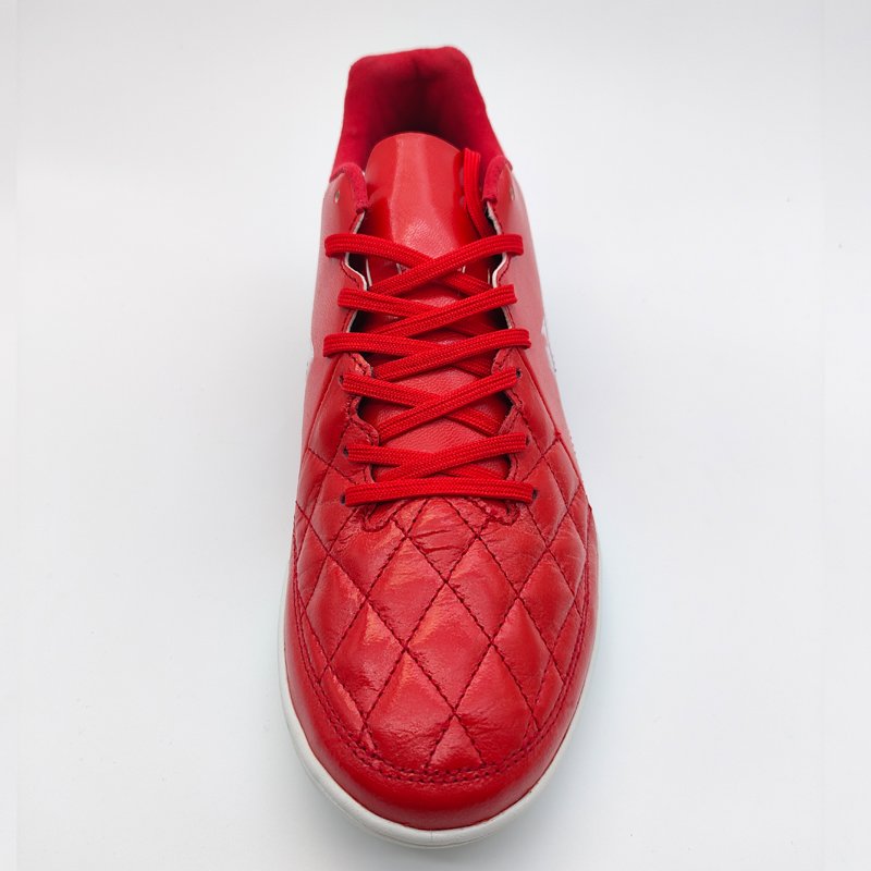 Factory direct supply High quality professional football shoes Soccer Shoes For Men Comfortable and breathable