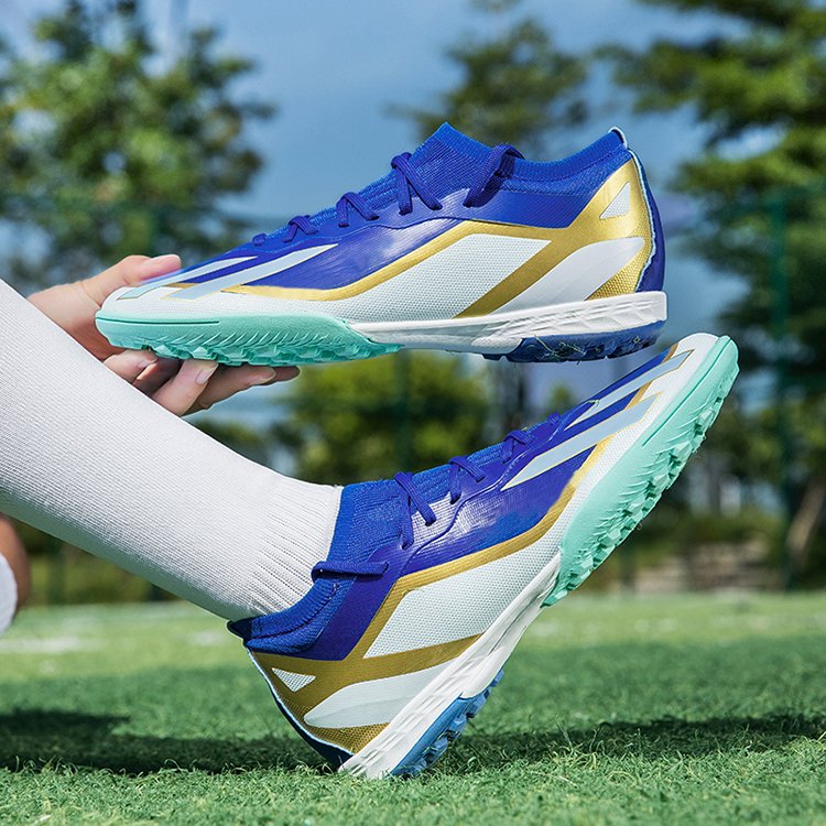 Fashionable Brand Men's Football Shoes Youth Training Student Foot Boots Sports Soccer Shoes Indoor Football Sneaker