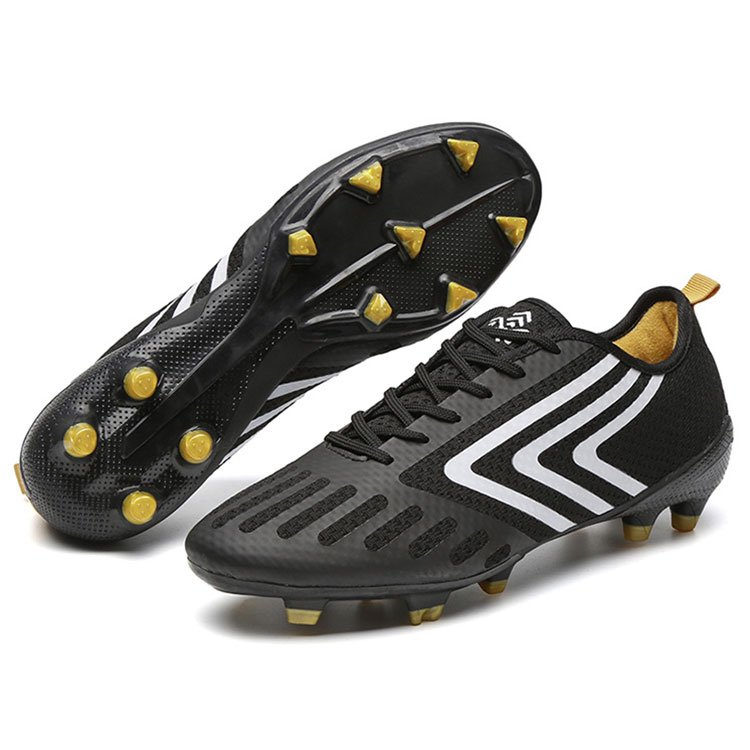 Hot Sale Soccer Sports Shoes Football Boots Fly Knitted Mesh for Men Rubber Cr 7 Football Shoes Soccercr7 Shoes
