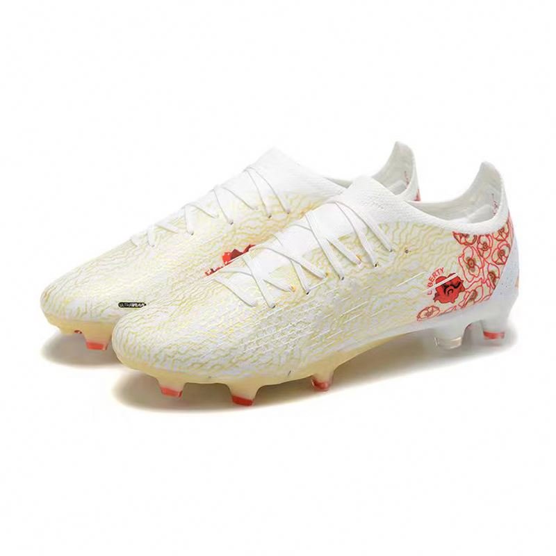 Men's Professional Competition Athletic Sneakers round Toe Training Soccer Shoes for Youth Football Autumn Season Running Shoes