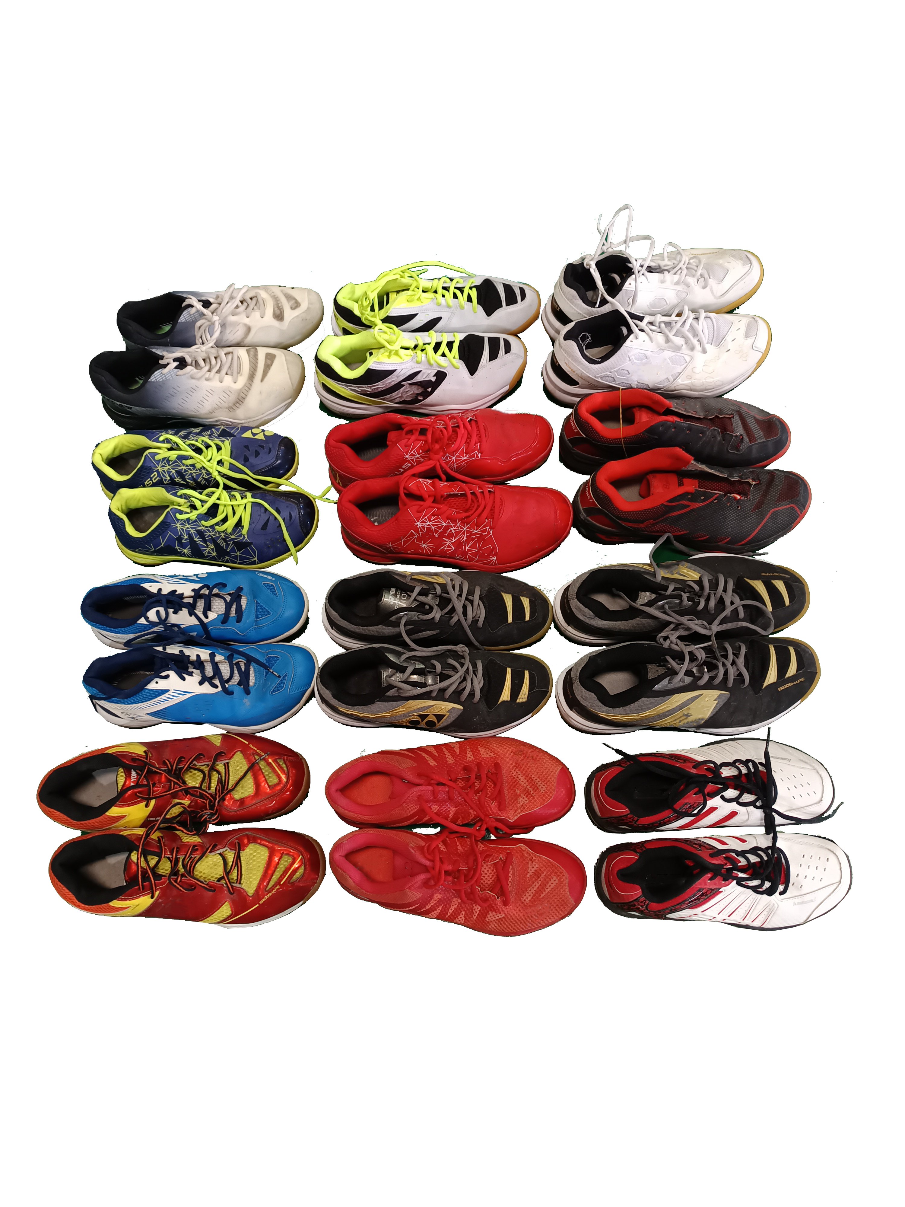 Branded Second Hand Men's Football Soccer Shoes Breathable and for Summer Chinese and International Brands in Stock Bales