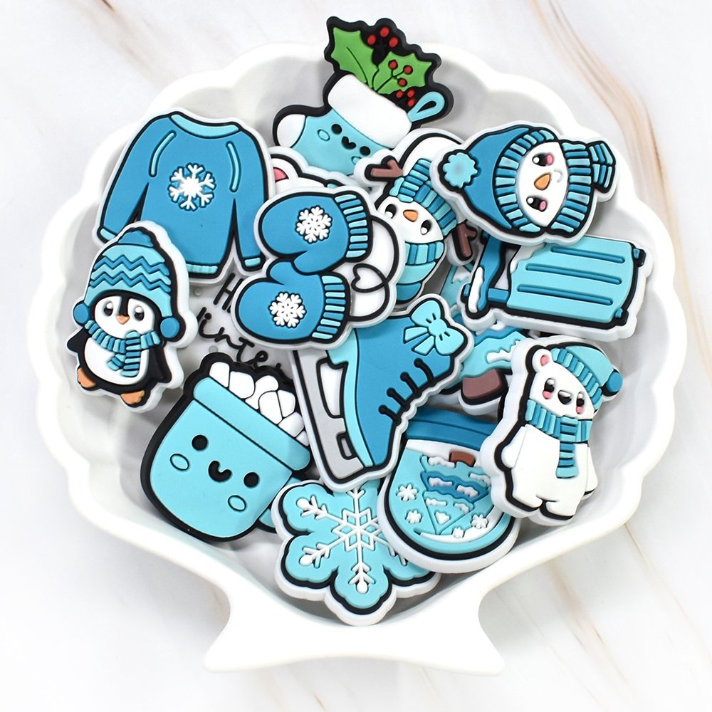 Wholesale Winter Theme Snowflake Glove Snowman PVC Shoe Charms Christmas shoe decoration charms for shoe