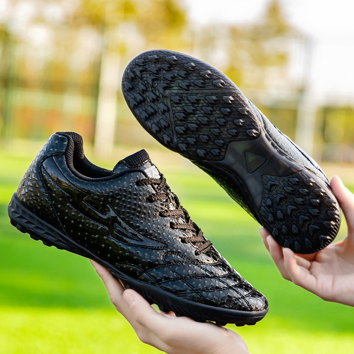 Custom Men's Professional Indoor Football Sports Shoes Soccer Cleat Futsal with Rubber Synthetic Upper & PU Insole for Training