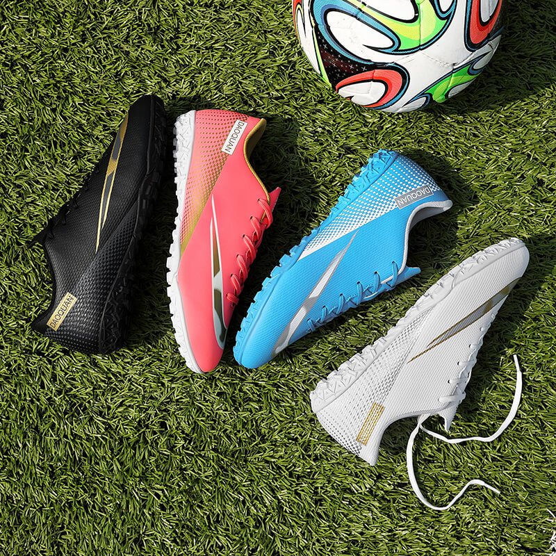 Professional Travel Football Shoes Men's SpikesTrainers Cleats Football Shoes Wear-Resistence Athletics Football Boots