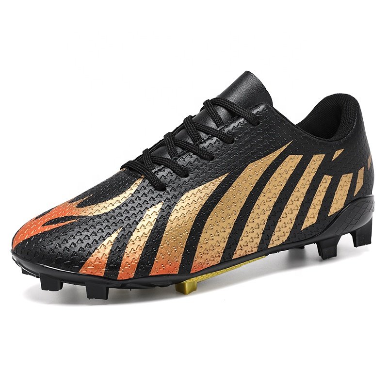 Wholesale Super Low Price Original Lace-up with Spikes Training Sports Soft Lightweight Sports Men's and Women's Football Shoes