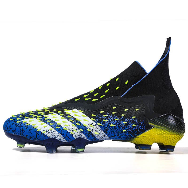 High New wholesale Football Shoes Top Professional Soccer Boots for Men and Women