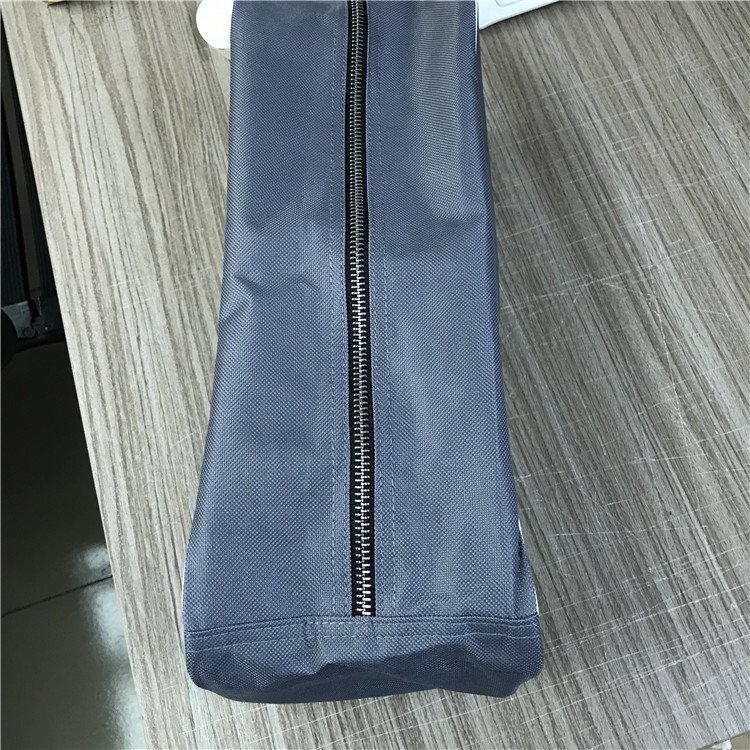 Custom Strong Durable Portable Shoe Storage Dust Bag Outdoor Waterproof Polyester Travel Sport Gym Soccer Golf Zipper Shoe Bag