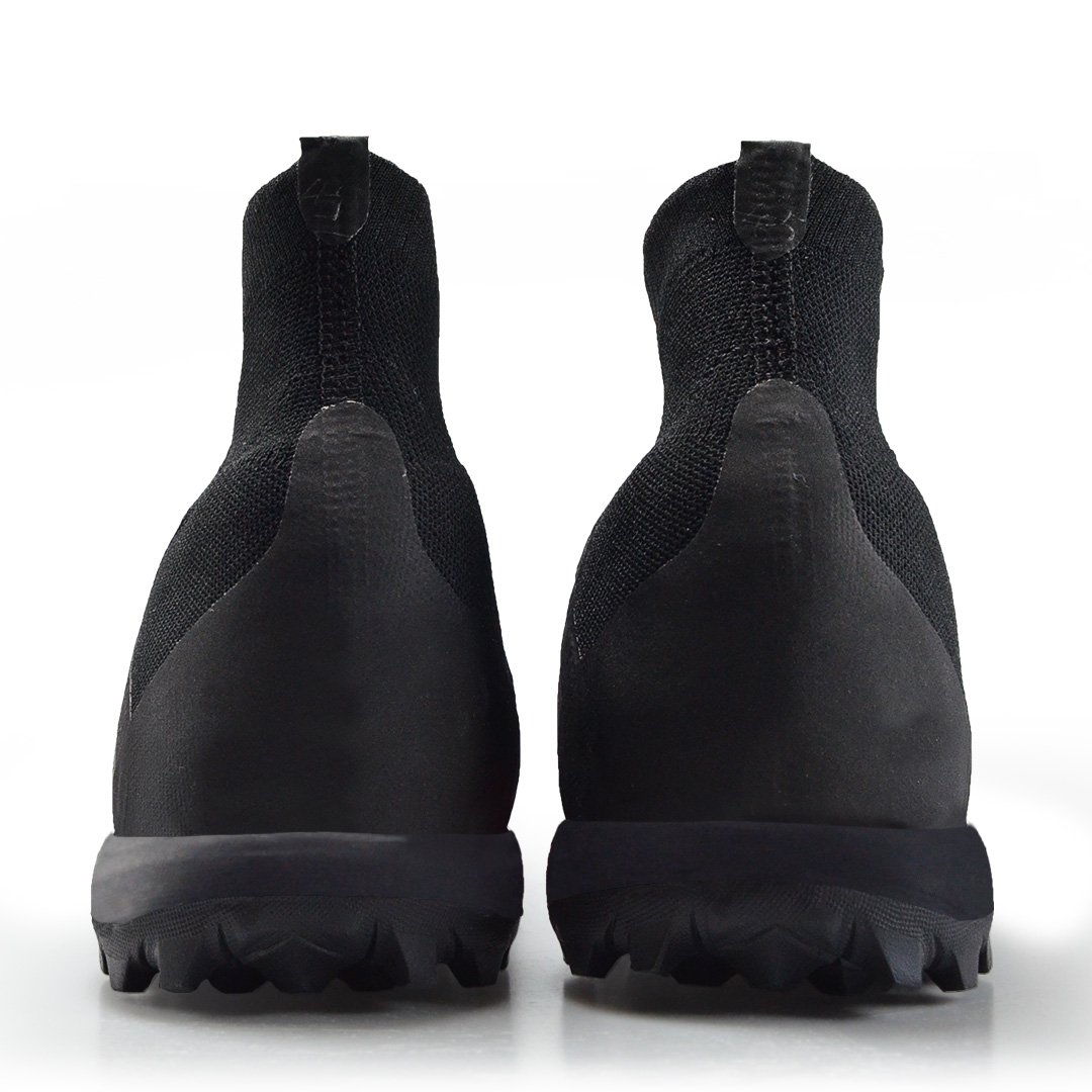 Factory wholesale New fashion most popular soccer shoes professional football boot cleats for men