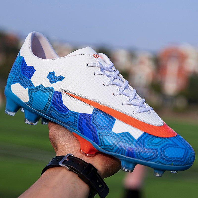 Custom high top soccer shoes training football goods original used sport sneakers football soccer shoes men