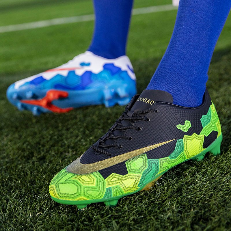 Custom high top soccer shoes training football goods original used sport sneakers football soccer shoes men