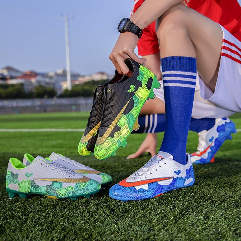 Custom high top soccer shoes training football goods original used sport sneakers football soccer shoes men