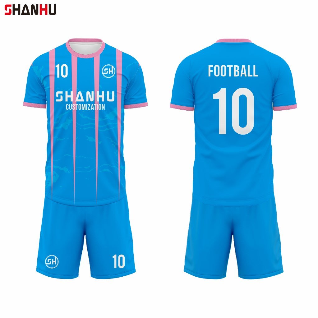 Customize Us Football Uniform 100% Polyester Breathable Soccer Wear Football Shoes Retro Jersey Soccer