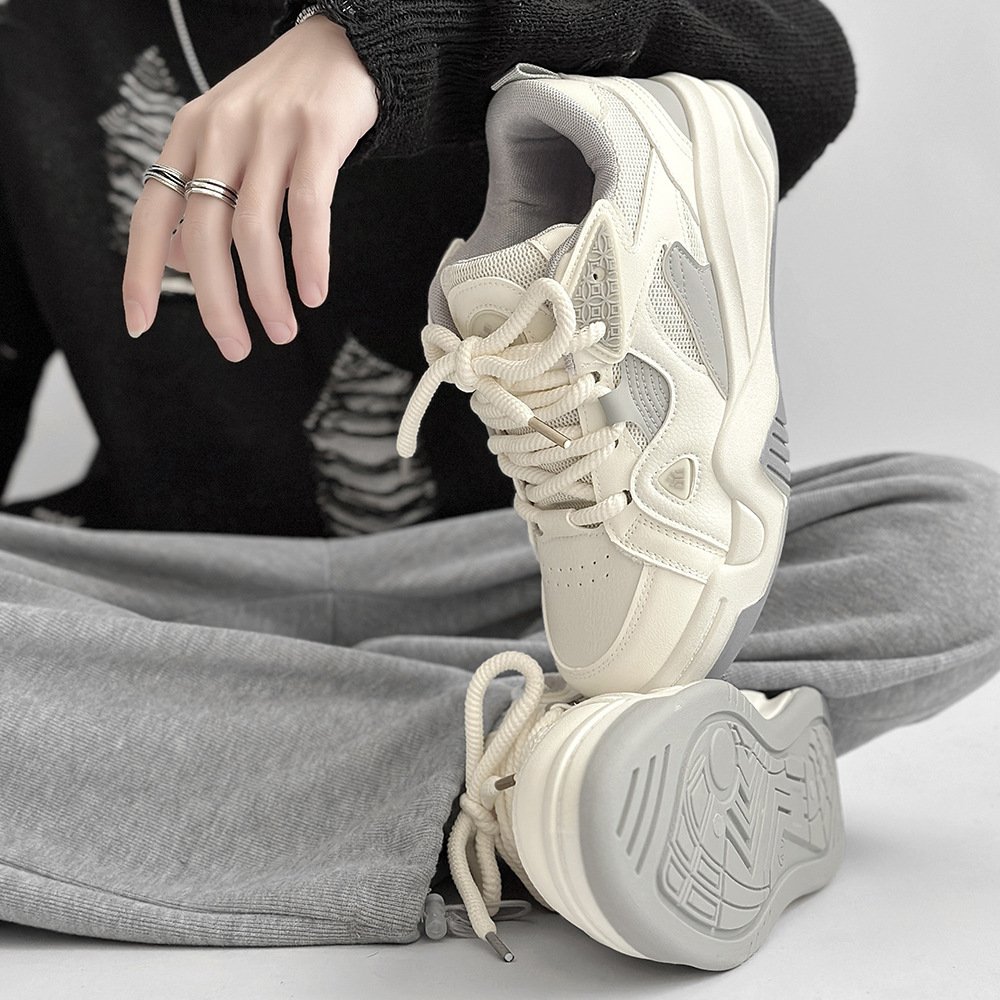 2024 autumn new men's fashion casual sports shoes soft sole increase sports skateboard shoes lace-up walking shoes