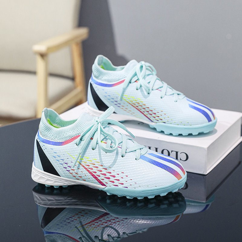 Wholesale Mid Cut Boots Football Shoes Sport Shoes Football Men OEM Knit High Quality Kids Teenager Soccer Shoes