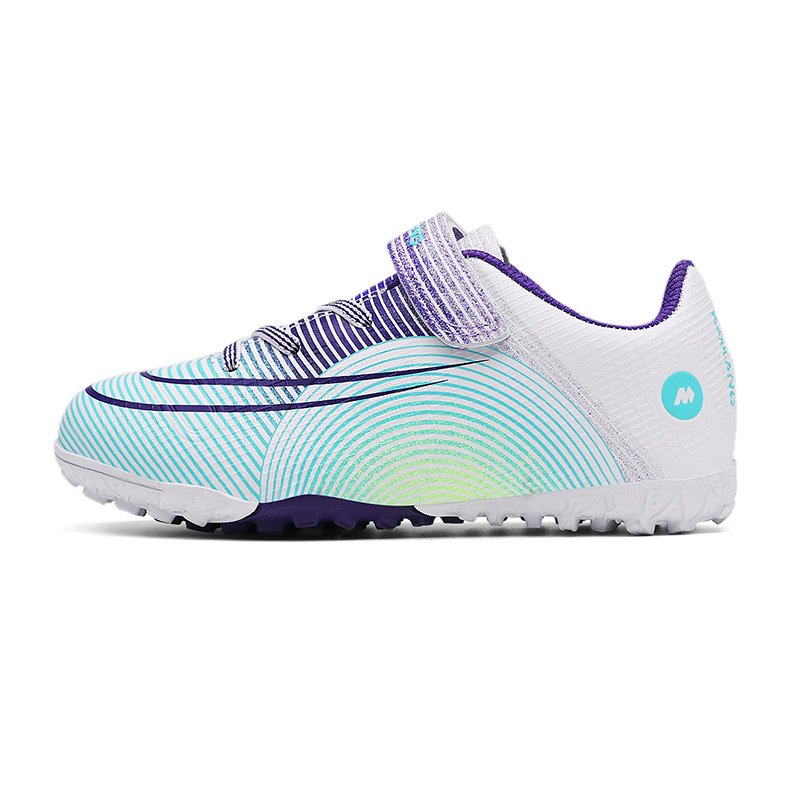 Youth low top training football shoes children's campus actual combat football boots can be customized wholesale soccer shoes
