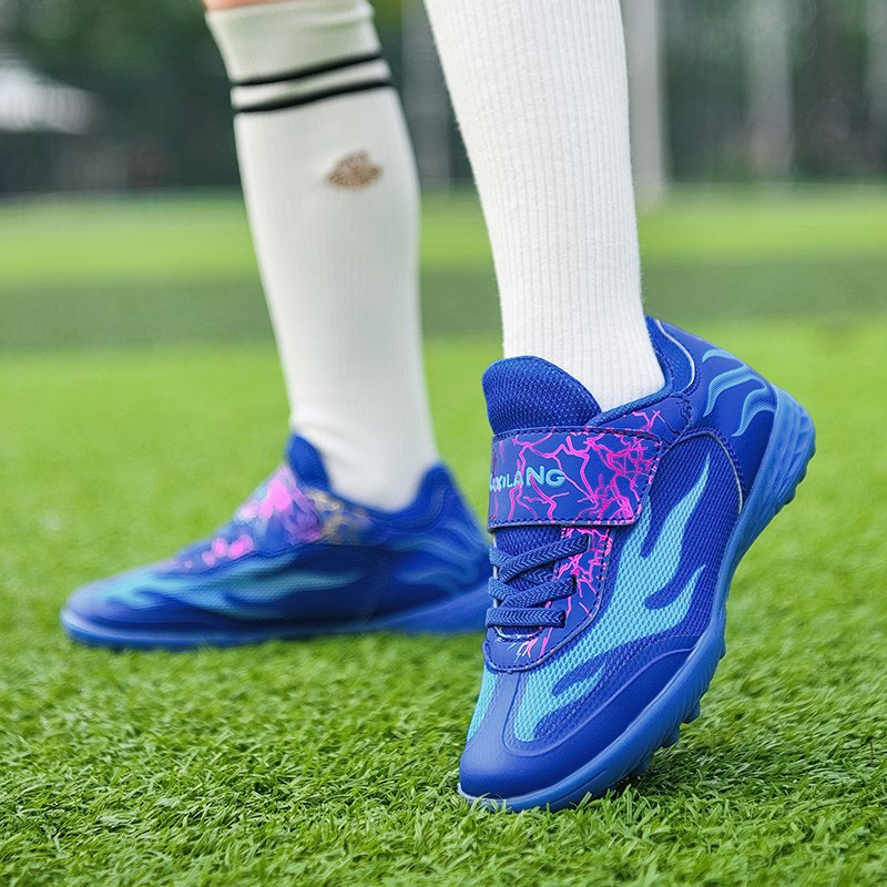 Factory wholesale football shoes Children's sod football boots can be customized non-slip breathable soccer shoes