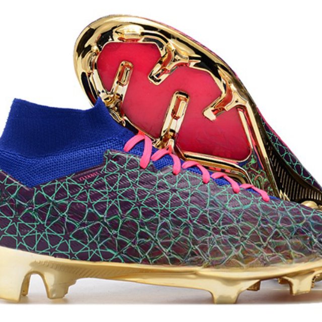 High Quality Hot Selling Fg Football Shoes Sports Breathable Soccer Shoes Professional Running Sneakers