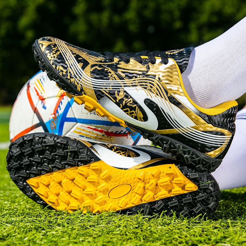 Men's New Style Breathable Sneakers Casual Soccer Football Shoes with Lightweight Anti-Slippery Features for Summer All Seasons