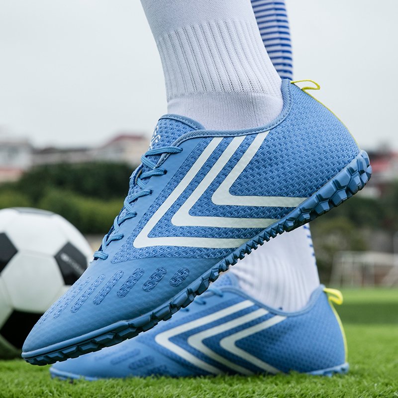 2024 Hot sale Wholesale customization High Quality New Soccer Shoes Low Ankle Cleats Customize Sport Shoes Football Boots