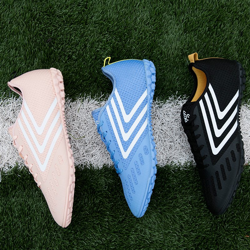2024 Hot sale Wholesale customization High Quality New Soccer Shoes Low Ankle Cleats Customize Sport Shoes Football Boots