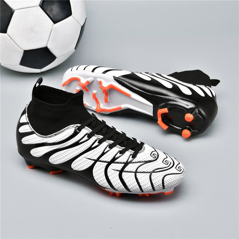 2023 New Fashion Sports High Quality Turf Grass Pu Training Anti-slip Wear Resistant Breathability Comfort Indoor Soccer Shoes