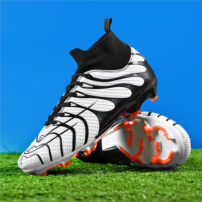 2023 New Fashion Sports High Quality Turf Grass Pu Training Anti-slip Wear Resistant Breathability Comfort Indoor Soccer Shoes