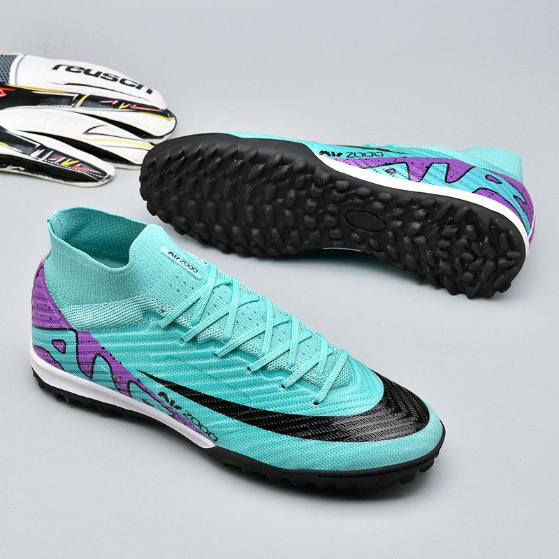 High Quality Sport Boots Football Shoes Soccer Boots For Boys Advanced Customized In stock