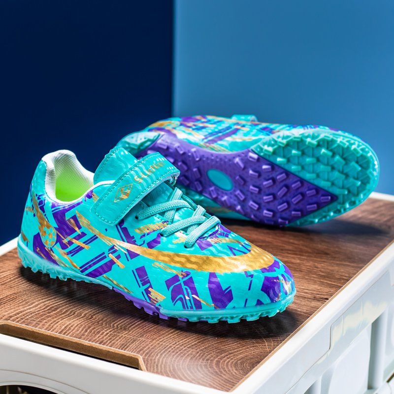 The Newest Lightweight High-Quality Professional Men's Soccer Sneakers Breathable Anti-Slip for Optimal Performance