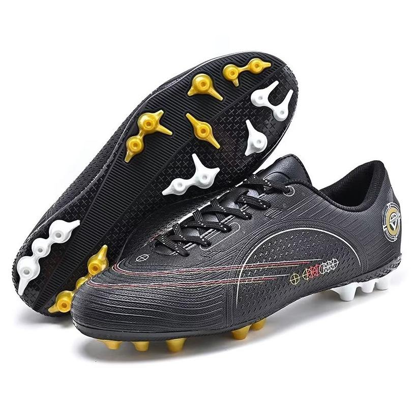 New Arrival Sports Casual Soccer Shoes Unisex Custom Outdoor Men Football Shoes