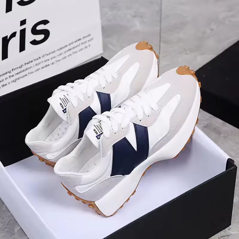 New Arrival Women's Casual Comfortable Sport Shoes Fashionable Walking Sneakers
