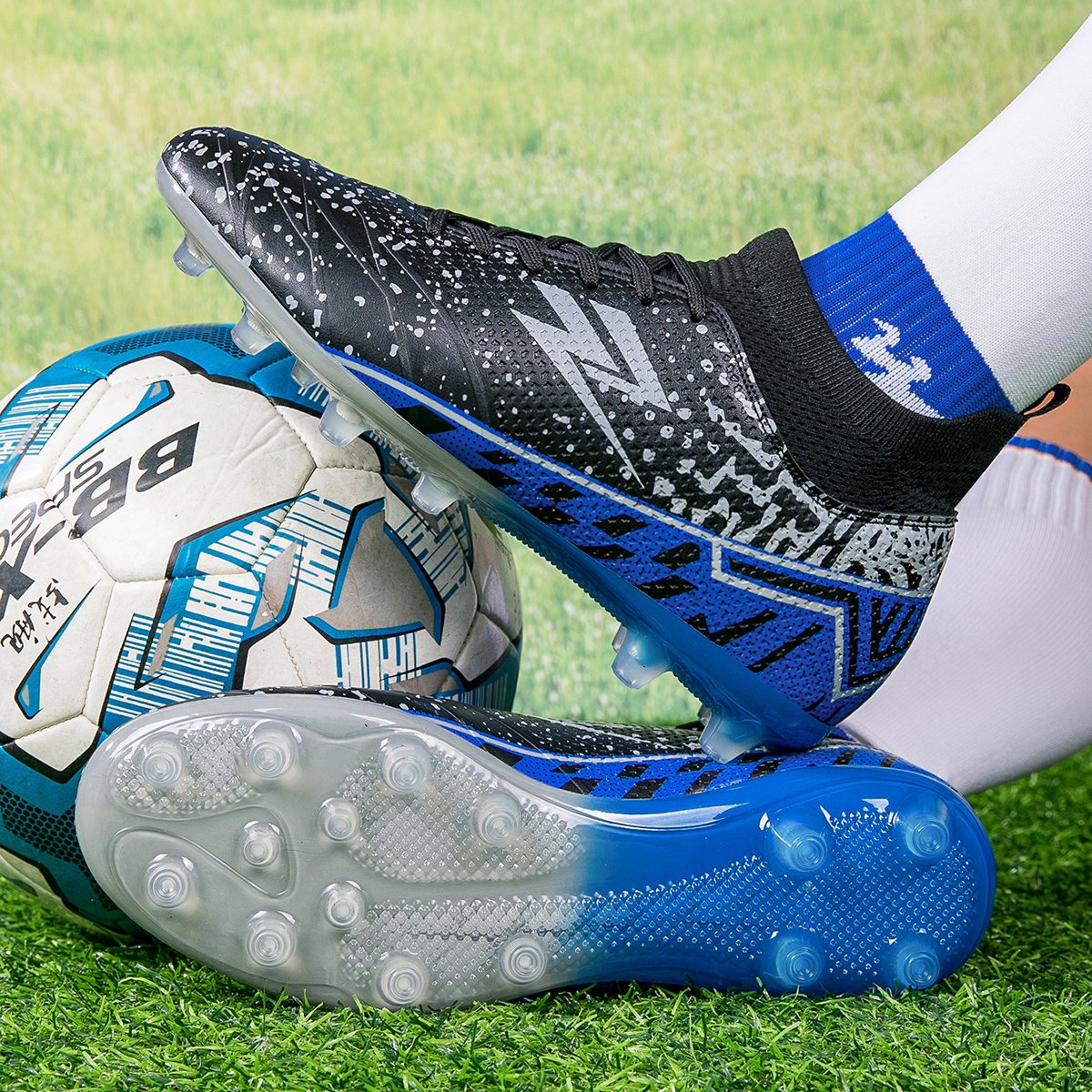 Hot selling Non-slip breathable soccer shoes Outdoor sport Football boots Unisex wear-resistant zapatos futbol With Multi-color