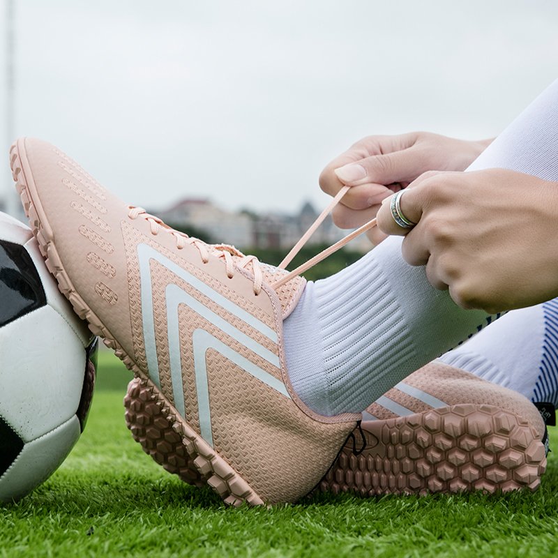 Manufacturer wholesale custom high quality new football shoes Low ankle shoes custom sports grass Soccer shoes