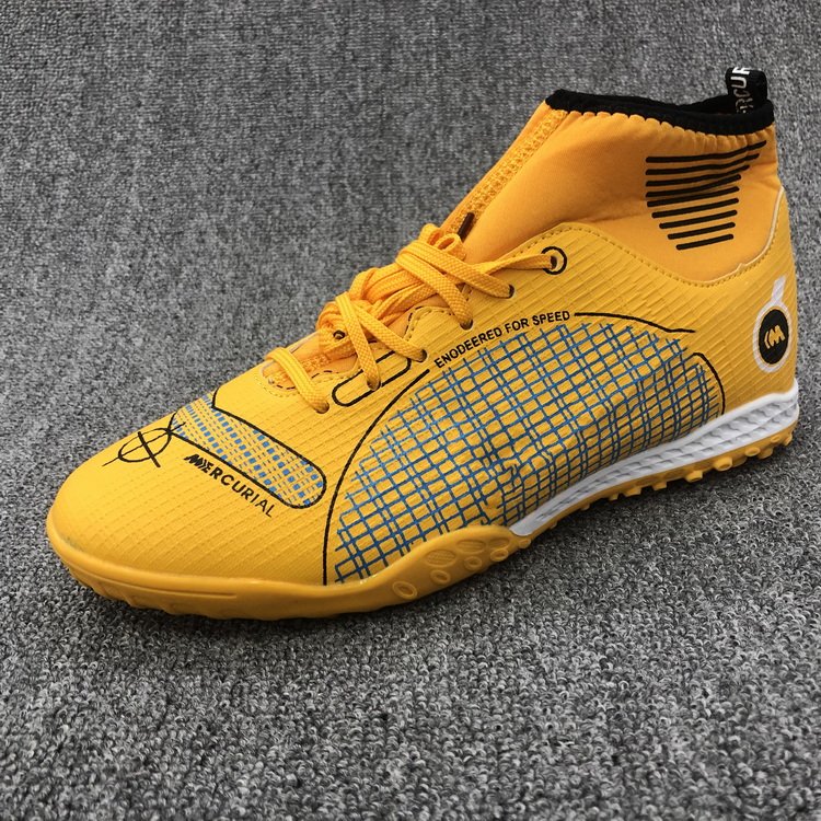 Designer Soccer Shoes Outdoor Men Boys Soccer Shoes Football Boots High Ankle Cleats Training Sport Sneakers Football Shoes