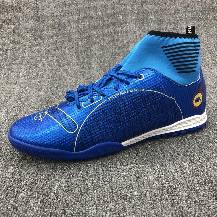 Designer Soccer Shoes Outdoor Men Boys Soccer Shoes Football Boots High Ankle Cleats Training Sport Sneakers Football Shoes