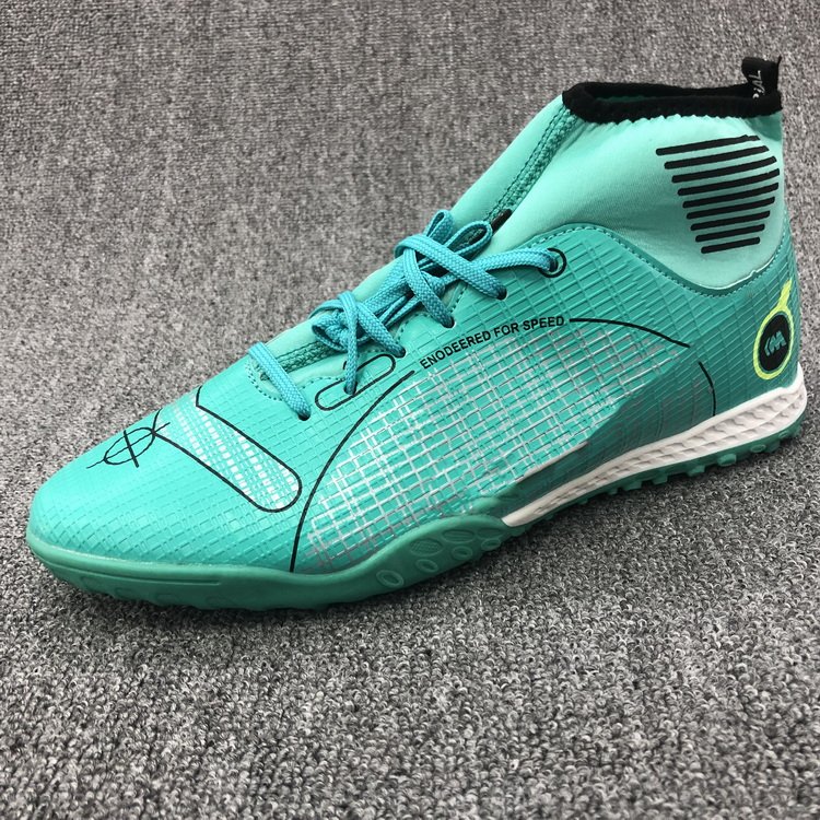 Designer Soccer Shoes Outdoor Men Boys Soccer Shoes Football Boots High Ankle Cleats Training Sport Sneakers Football Shoes